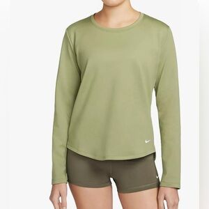 Nike Therma-FIT One Women's Long-Sleeve Top